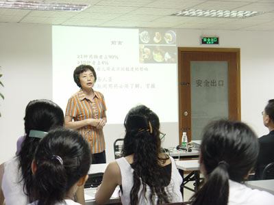 宁波新东方医院举办专题知识讲座 倡导妊娠期安全用药